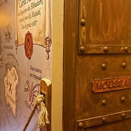 L'escale Du Corsaire Pirate - 5min Futuroscope - Climatisation - Parking - Au Futurostudio Дом отдыха Чассенеуил-Ду-Поитоу